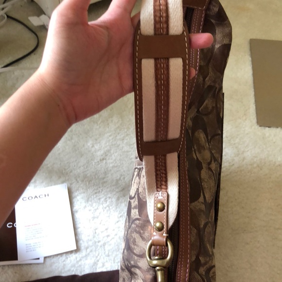 Vintage Y2K Leather coach hobo signature shoulder bag- style 10008 - Picture 3 of 7